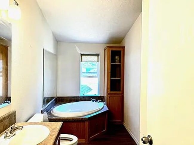 Photo - For Rent | Spacious 2 Bedroom + Den Home in Ocean Park