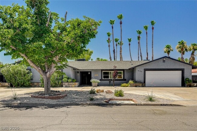 Photo - 4153 Woodcrest Rd