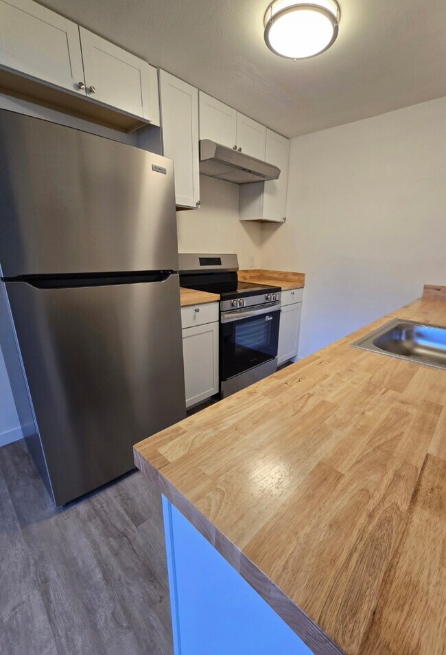 Baker Vista Apartments
