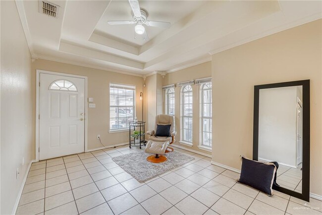 Photo - 12 W Sarah Evans St Unit 1