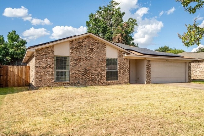 Photo - 2717 W Oakdale Rd