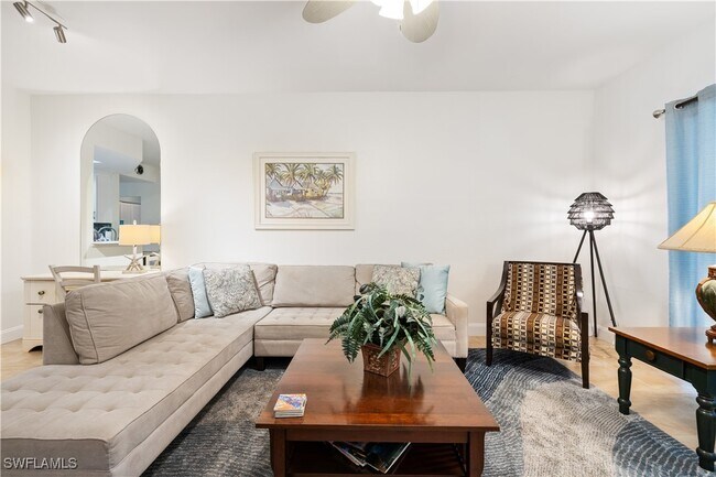 Photo - 757 Wiggins Lake Dr Unidad 106