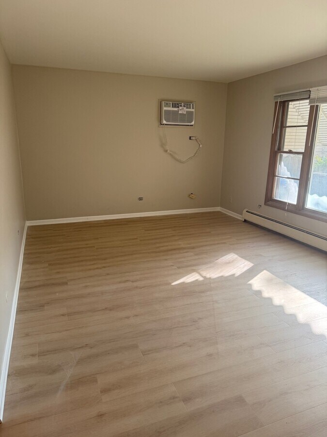 Photo - 4603 Grove Ave Unidad 1