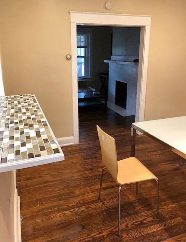 Photo - 5224 Beeler St