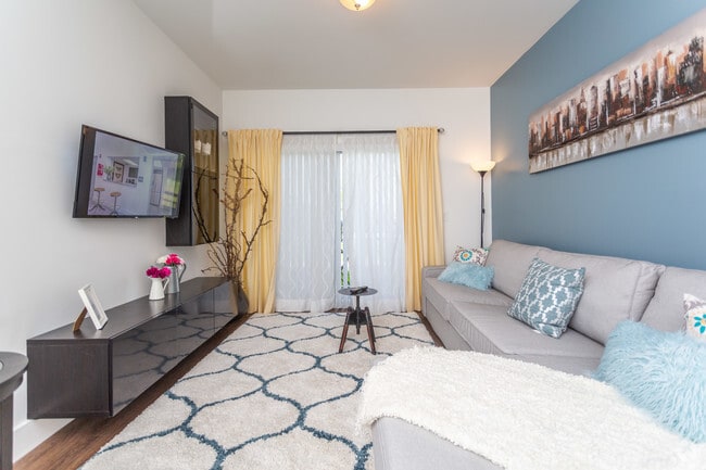 Photo - Princeton Groves