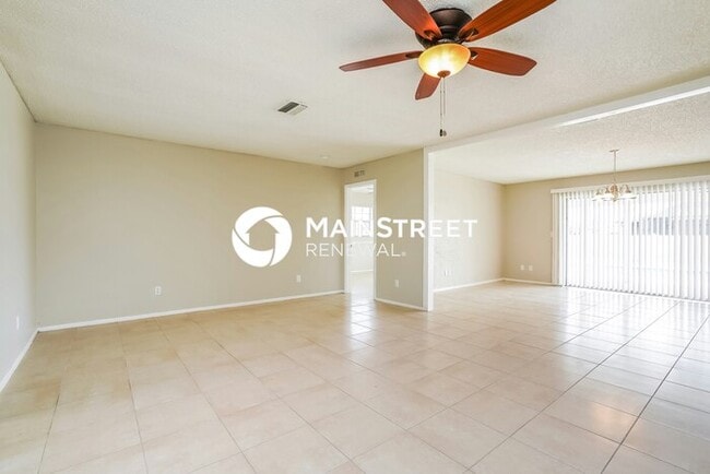 Photo - 3 Bedroom Pet-Friendly Home in Cape Coral, FL with Main Street Renewal