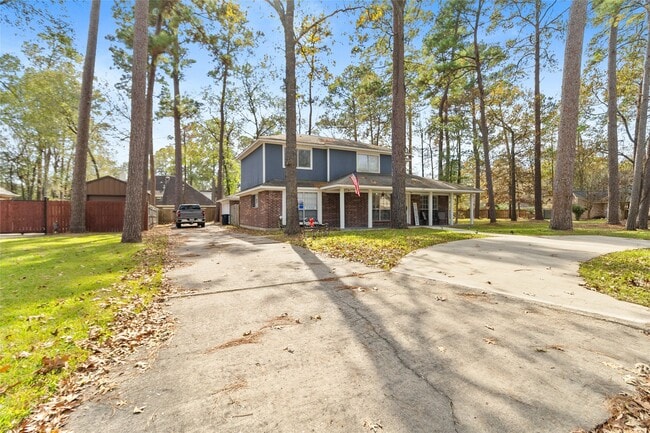 Photo - 117 E Park Dr