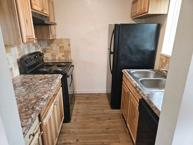 SLICK ROCK APARTMENTS