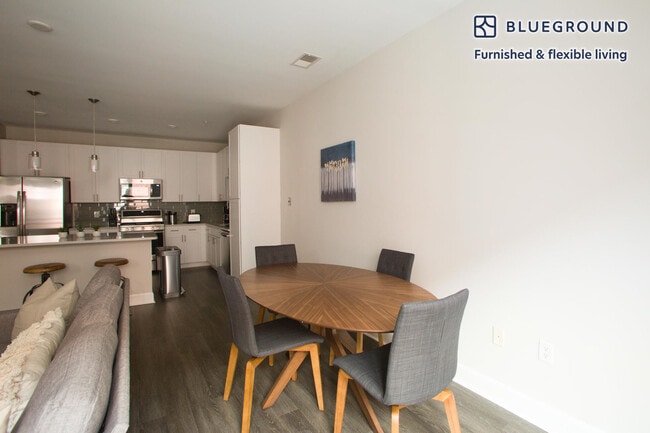 Photo - 7131 Arlington Rd Unidad FL3-ID863