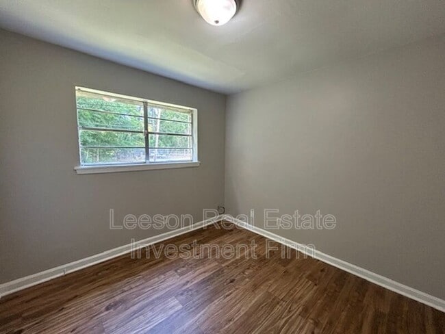 Photo - 1409 N Gibson Cir