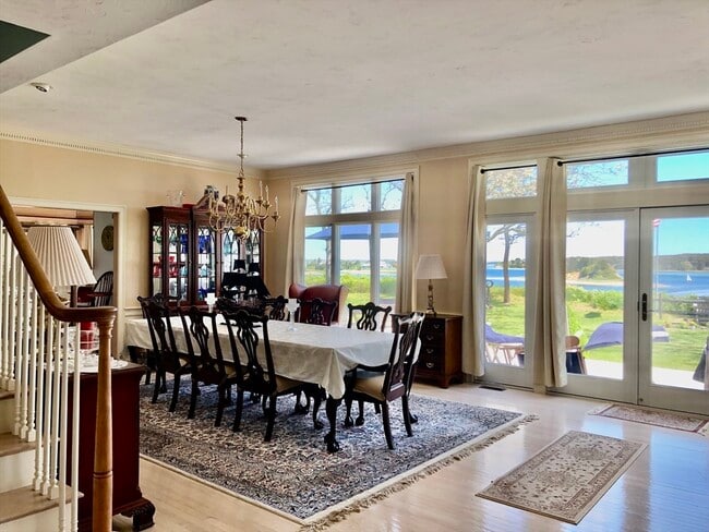 Photo - 351 Whidah Rd