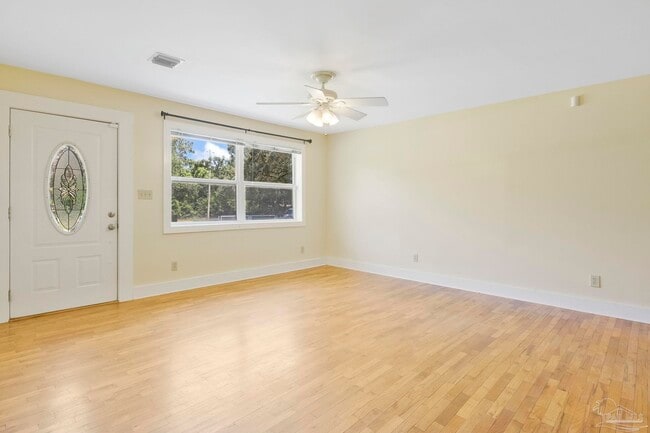 Photo - 2011 Blakely Ave