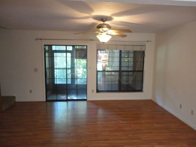 Photo - Rockwood Villas