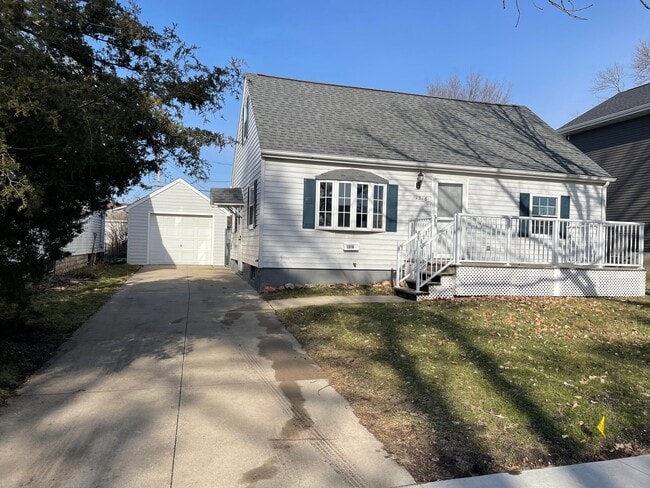 Photo - 1316 9th St NW