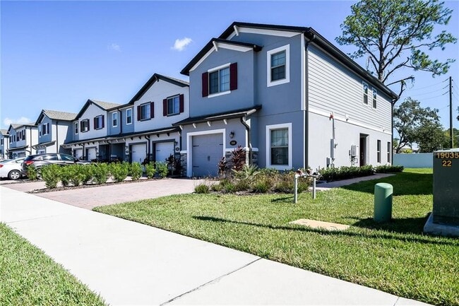 Photo - 310 Cedar Bark Ln