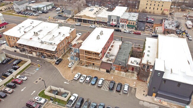 Photo - 1016 S State St