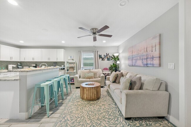 Photo - 1022 Avenue L
