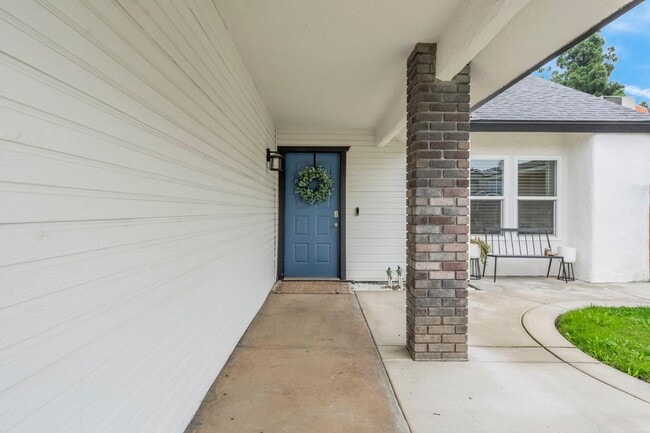 Photo - 3656 W Harvard Ave