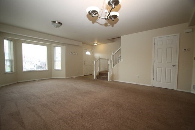 Photo - 3 Bedroom Condo in East Anchorage!