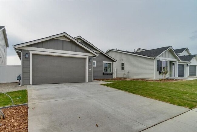Charming 3 Bed and 2 Bath Home