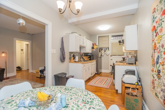 Photo - 5457 S Ingleside Ave Unit 1E