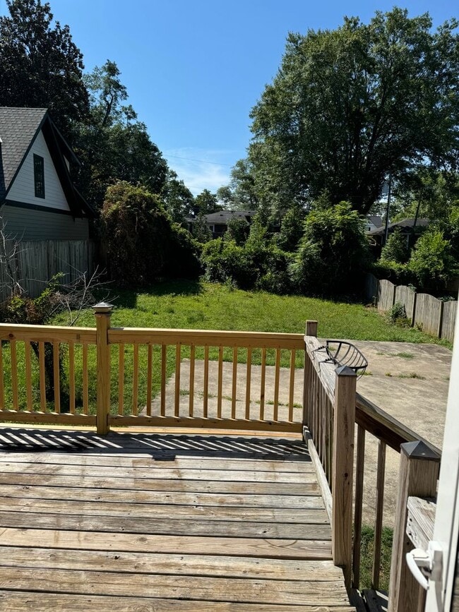 Photo - Price & Location!