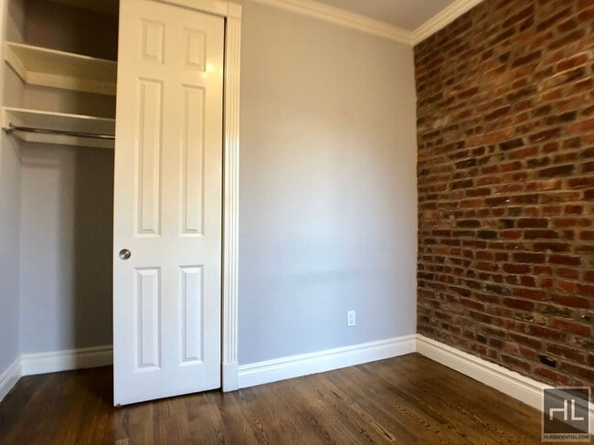 Photo - Mott Street Unit 21