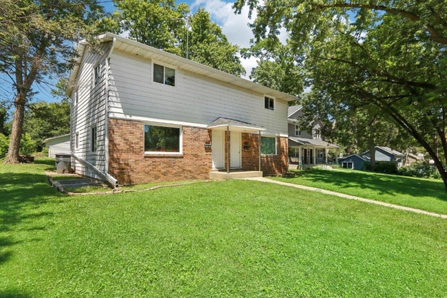 418-420 S Summit St Unit 420