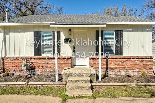 Photo - 4913 N Willow Ave