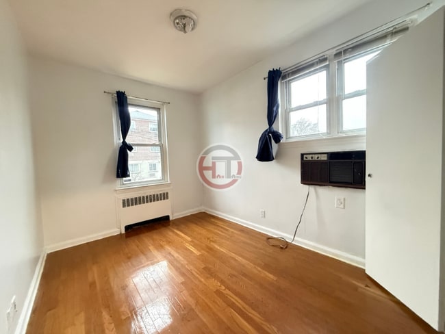 Photo - 1821 Edison Ave