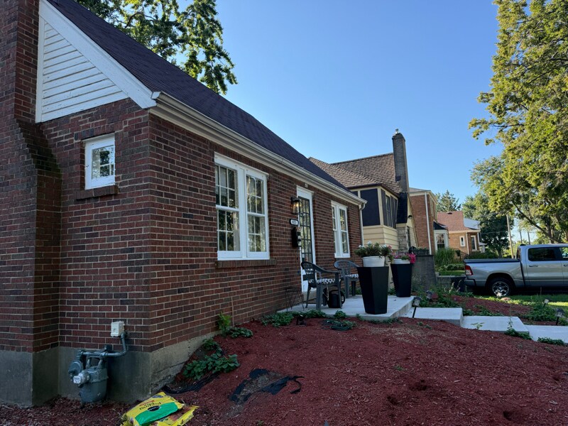 Photo - 421 N Linden St Casa
