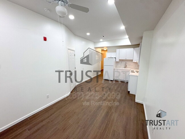 Photo - 910 N 41st St Unit 1