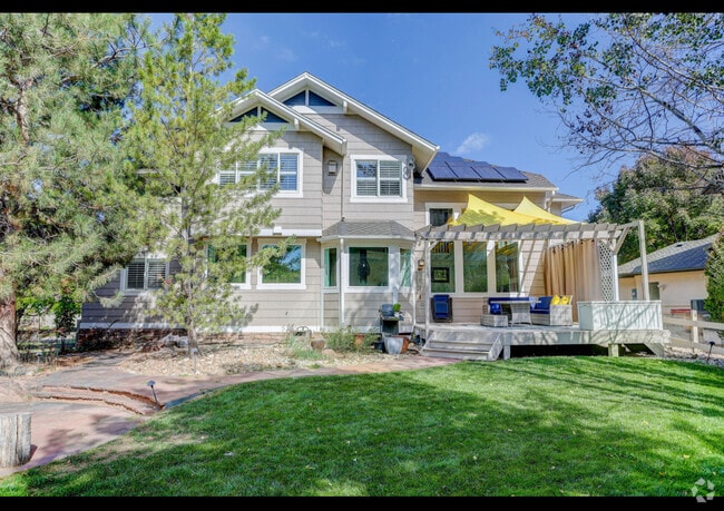 Building Photo - 2305 Eagles Nest Dr Rental