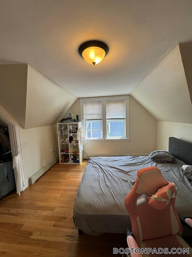 Photo - 35 Fiske St Unit 3