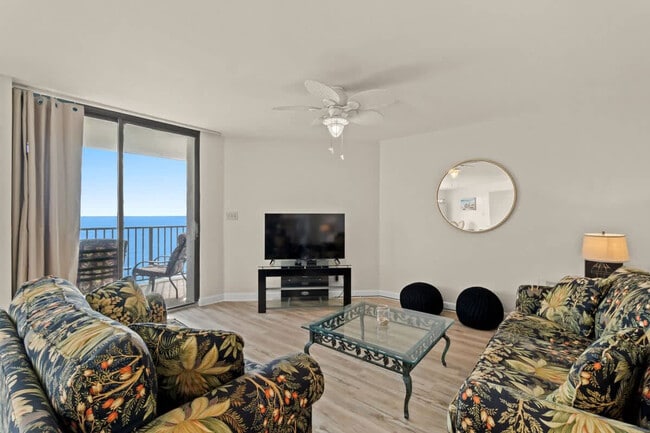 Photo - 17155 FL-30 Unidad FL8-ID1354915P