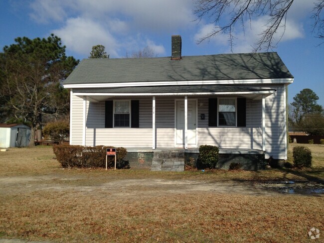 Building Photo - 1 Bedroom House