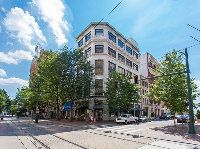 Photo - 97 Monroe Ave Unit PENTHOUSE