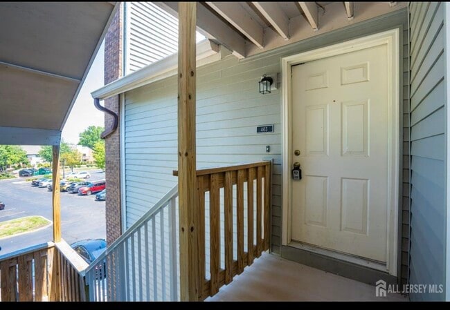 Building Photo - 403 Ravens Crest Dr Unit Plainsboro Rental