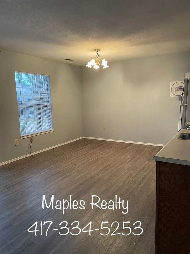 Photo - UNFURNISHED 1 bed/1 bath WALK-IN Condo