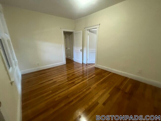 Photo - 1634-1640 Commonwealth Ave Unit 4