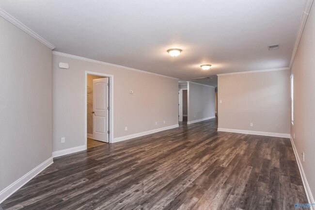 Photo - 139 Bermuda Lakes Dr