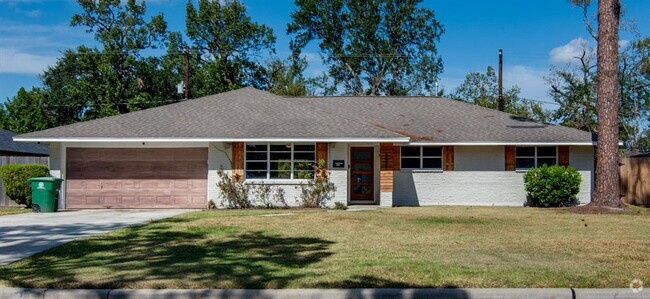 Building Photo - 8922 Opelika St Rental