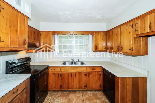 Photo - 5013 Knight Arnold Rd