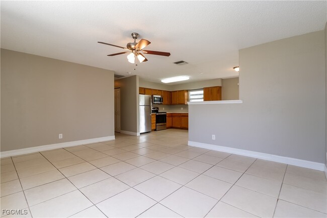 Photo - 18529 Phlox Dr