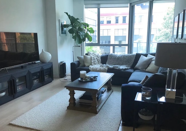 Photo - EPIC REA: 2 Bed/ 2 Bath Luxury Waterfront Living