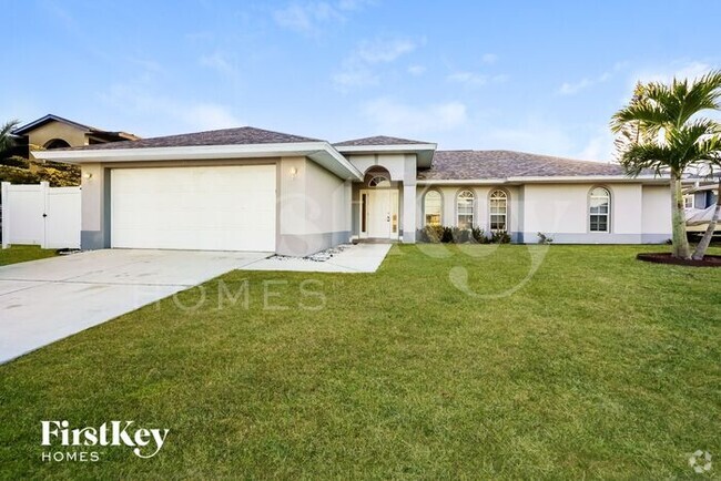 Building Photo - 4113 SW 8th Pl Rental