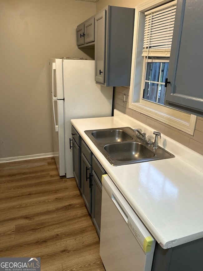 Photo - 200 Westridge Dr