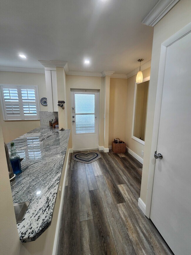 Photo - 2360 SW 22nd Ave Unit 411