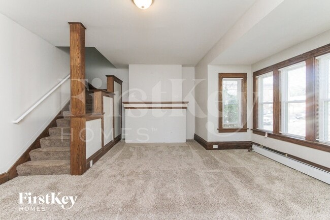 423 Jackson St