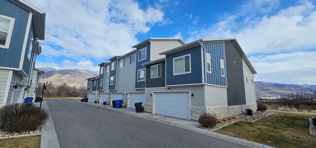 Photo - 1096 N 1840 W